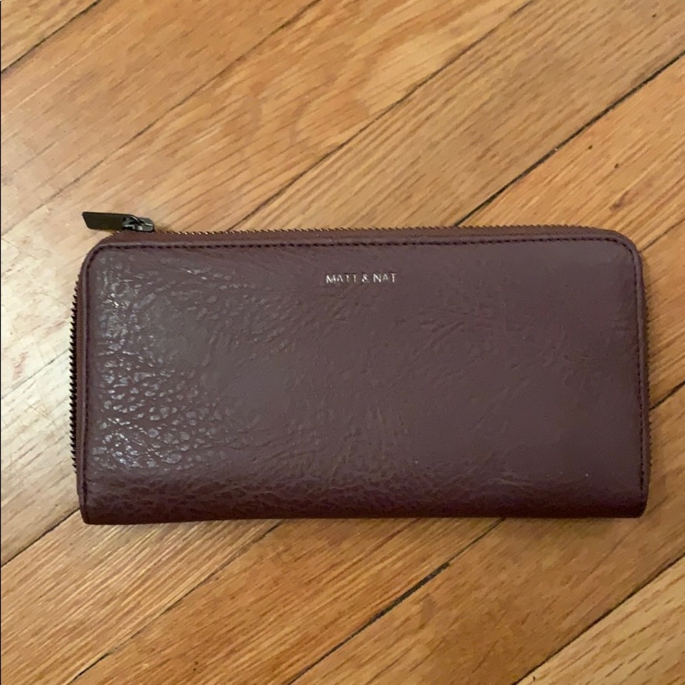 MATT & NAT WALLET - Picture 1 of 2